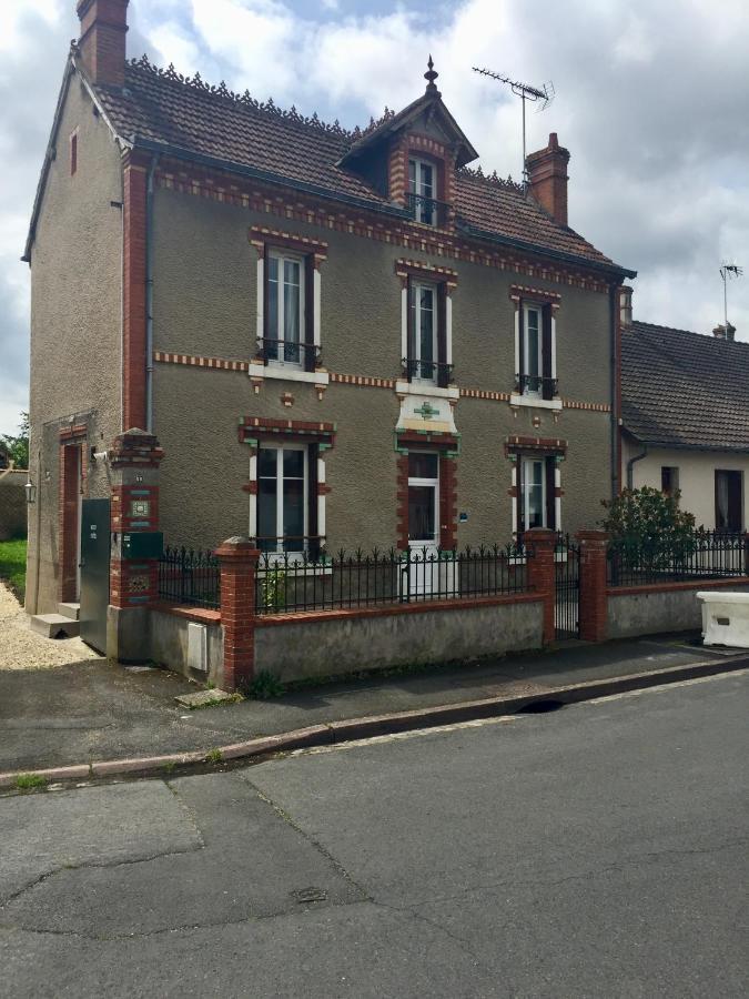 罗莫朗坦 Maison D'En Face酒店 外观 照片