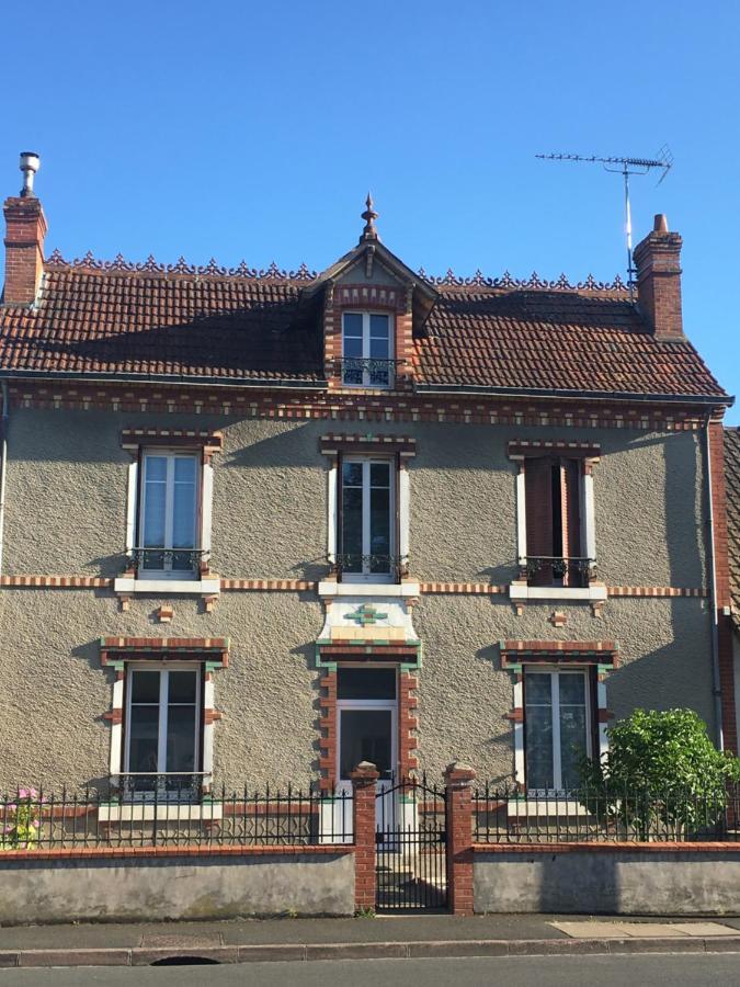 罗莫朗坦 Maison D'En Face酒店 外观 照片